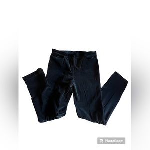 Anne Klein velvet like slacks